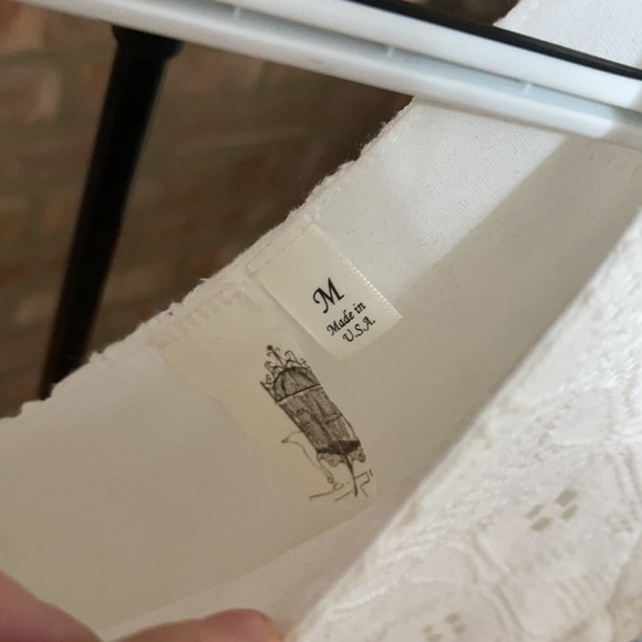 White mini dress. Size M - Picture 2 of 5